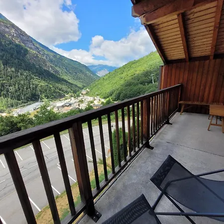Altitude Apartment *