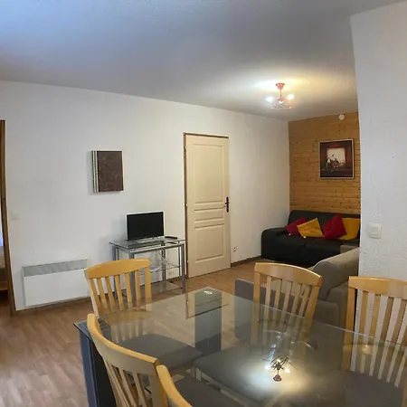 Apartment Altitude *