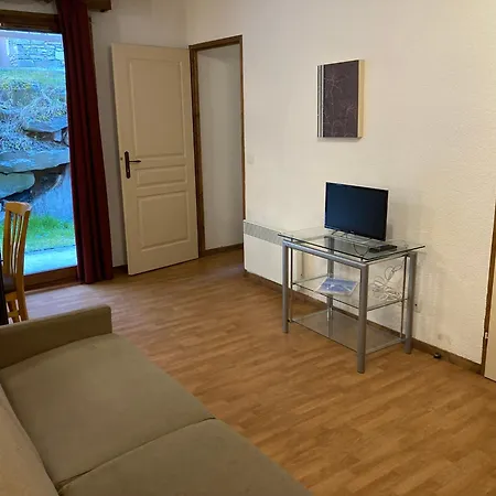 Altitude Apartment *