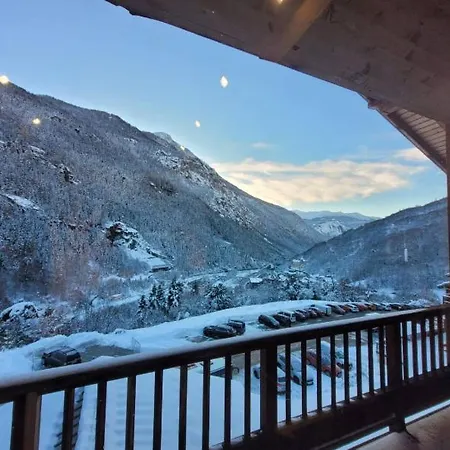 Altitude Apartment *